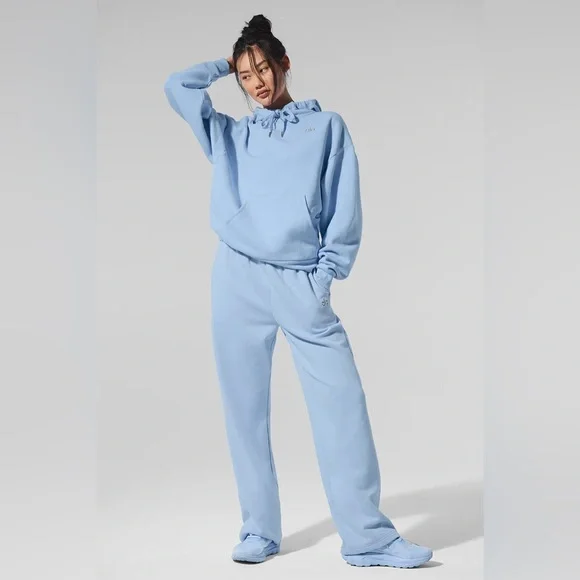 alo yoga seashell blue sweat set